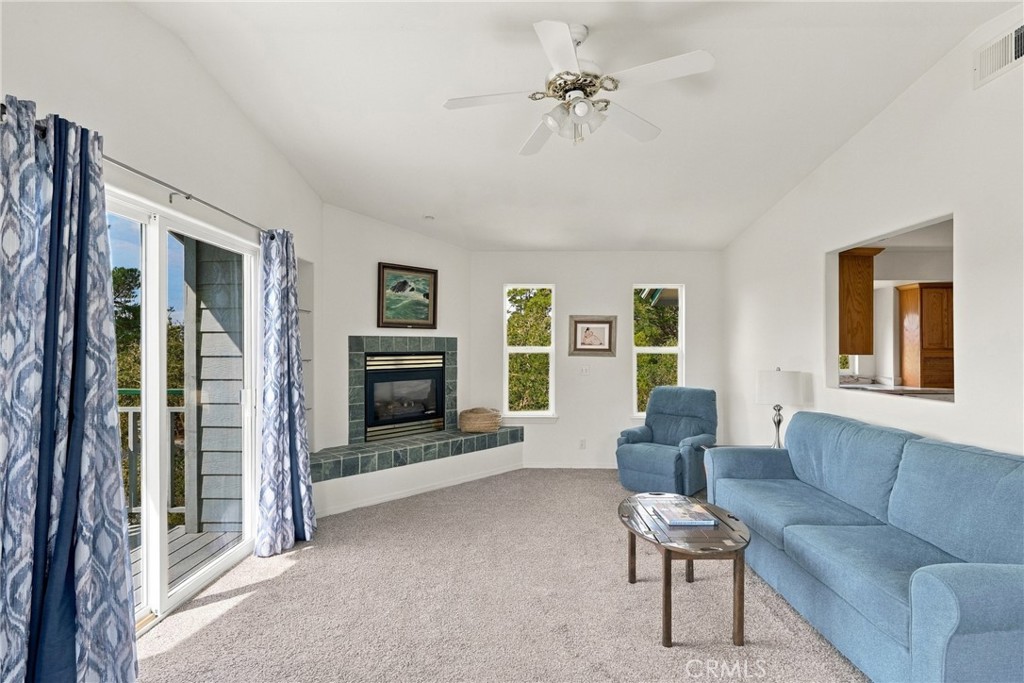2050 Pierce Ave, Cambria, CA 93428