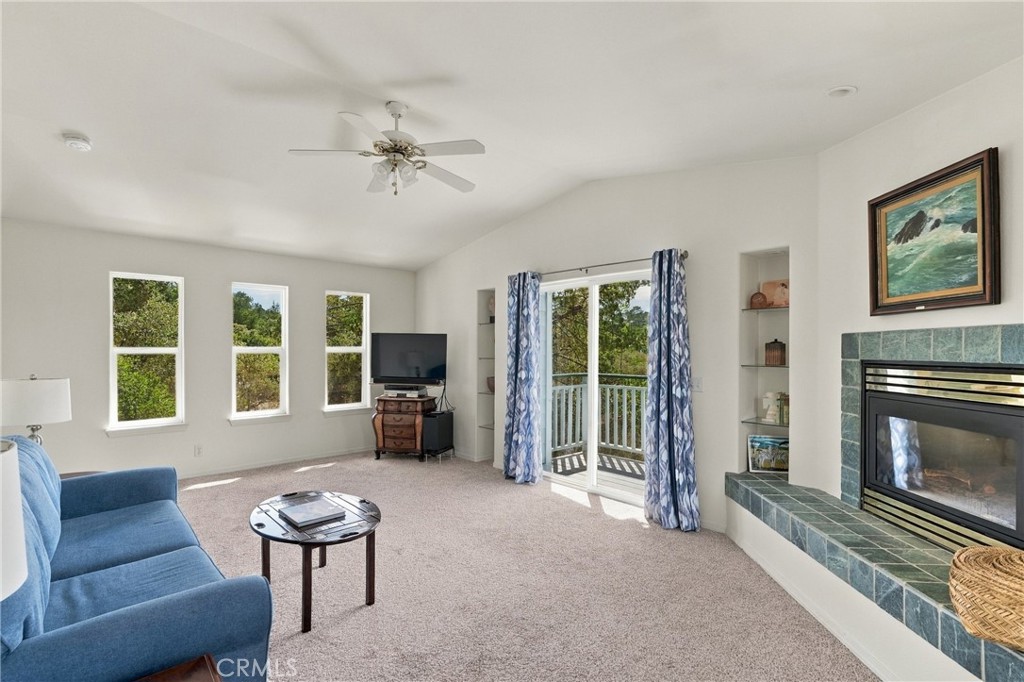 2050 Pierce Ave, Cambria, CA 93428