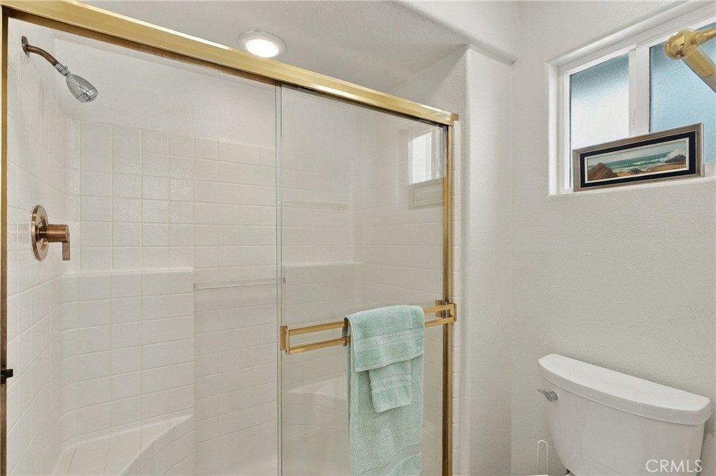 2050 Pierce Ave, Cambria, CA 93428