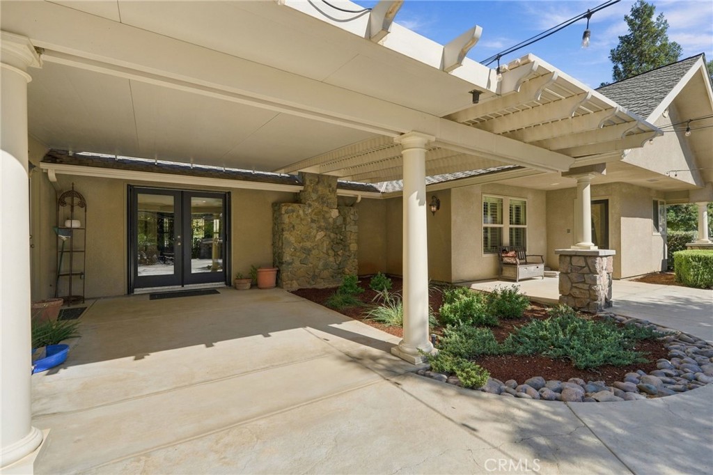 31255 Palm Dr, Exeter, CA 93221