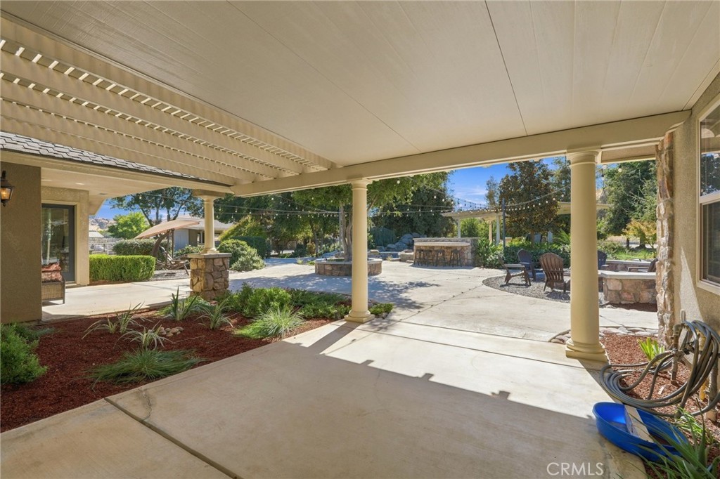 31255 Palm Dr, Exeter, CA 93221