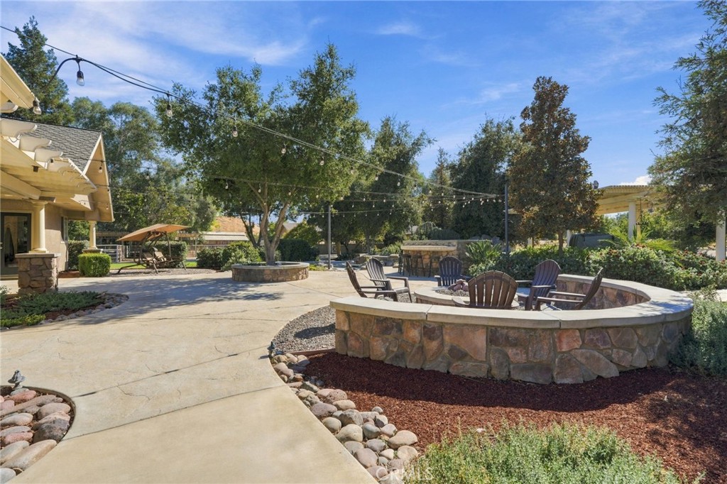 31255 Palm Dr, Exeter, CA 93221