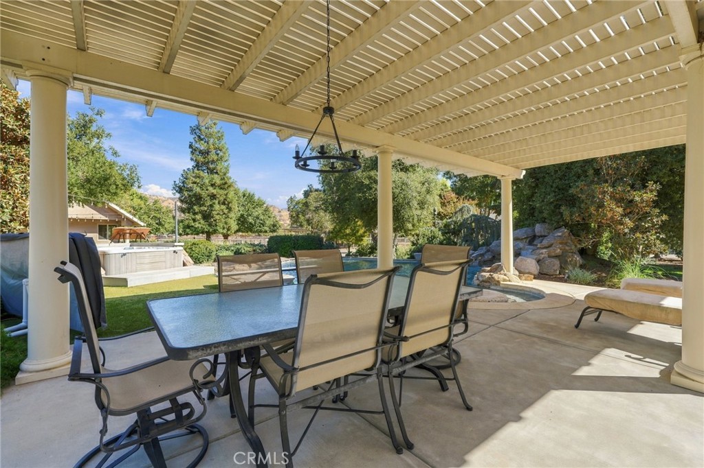 31255 Palm Dr, Exeter, CA 93221