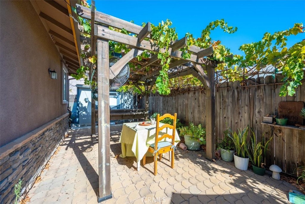 5566 Madrono, Atascadero, CA 93422
