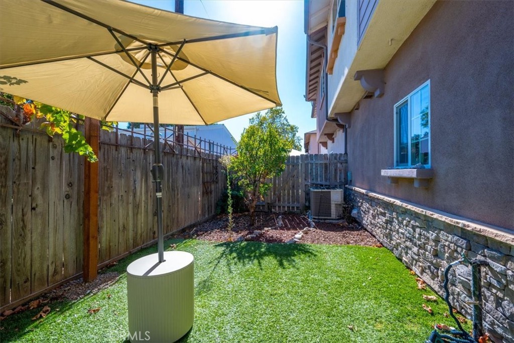 5566 Madrono, Atascadero, CA 93422