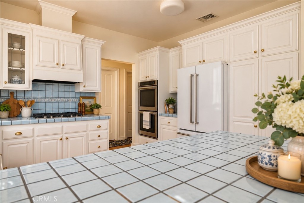 10045 E Old Morro, Atascadero, CA 93422