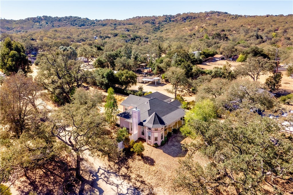 10045 E Old Morro, Atascadero, CA 93422