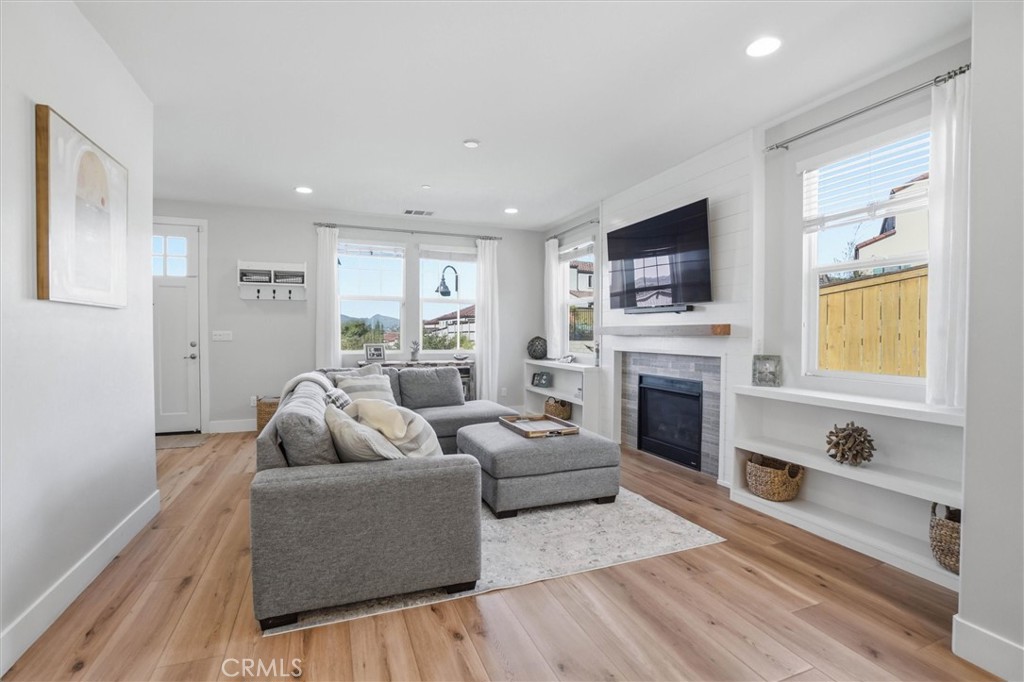 3173 Daisy Ln, San Luis Obispo, CA 93401