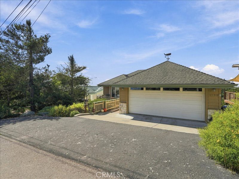 1755 Ogden, Cambria, CA 93428