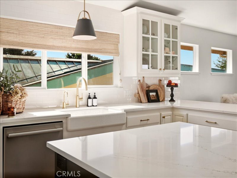 1755 Ogden, Cambria, CA 93428