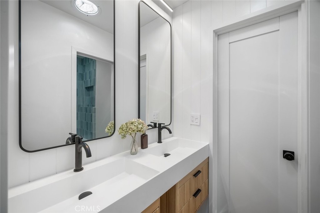 1304 Sydney, San Luis Obispo, CA 93401