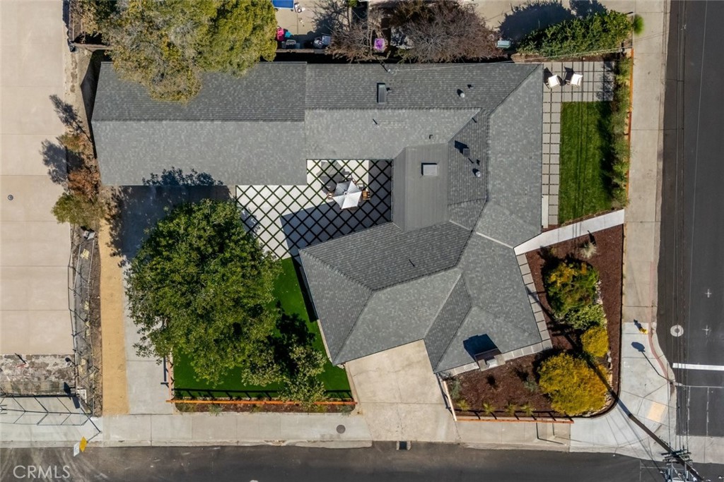 1304 Sydney, San Luis Obispo, CA 93401