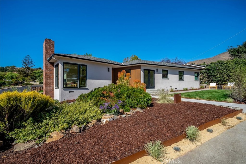 1304 Sydney, San Luis Obispo, CA 93401