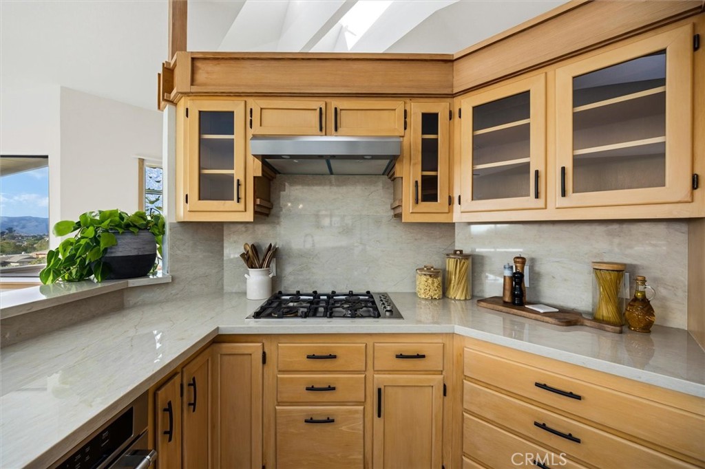 957 Skyline Dr, San Luis Obispo, CA 93405