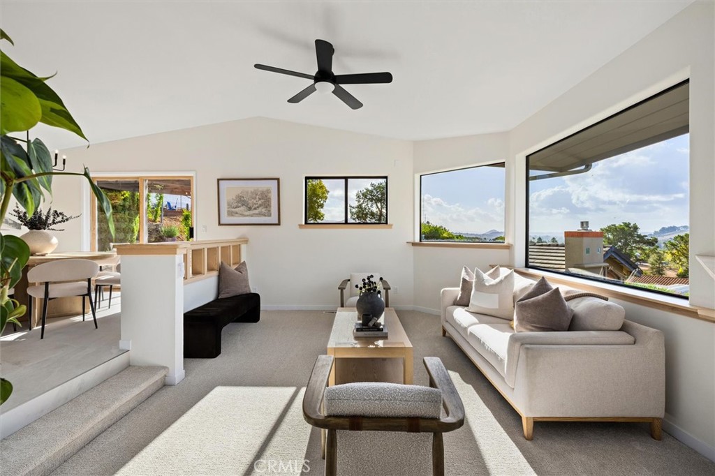 957 Skyline Dr, San Luis Obispo, CA 93405