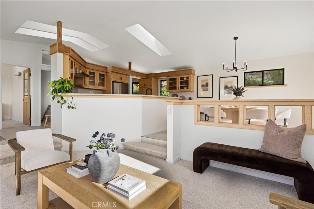 957 Skyline Dr, San Luis Obispo, CA 93405