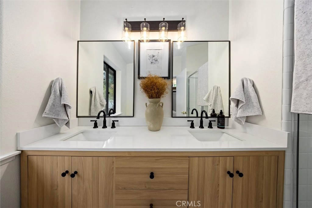 957 Skyline Dr, San Luis Obispo, CA 93405
