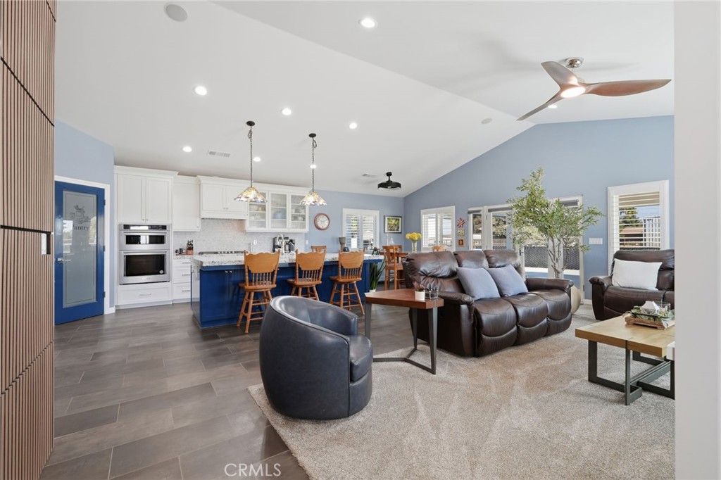 1644 W Marinette Ave, Exeter, CA 93221