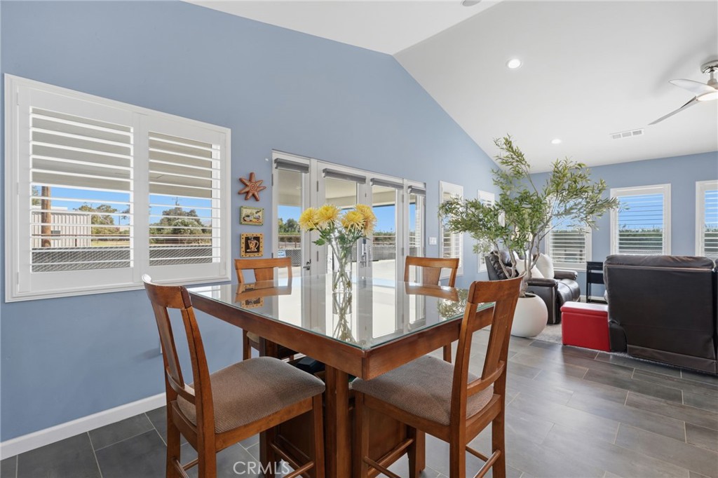 1644 W Marinette Ave, Exeter, CA 93221