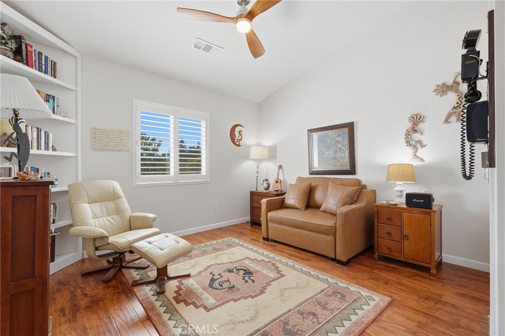 1644 W Marinette Ave, Exeter, CA 93221