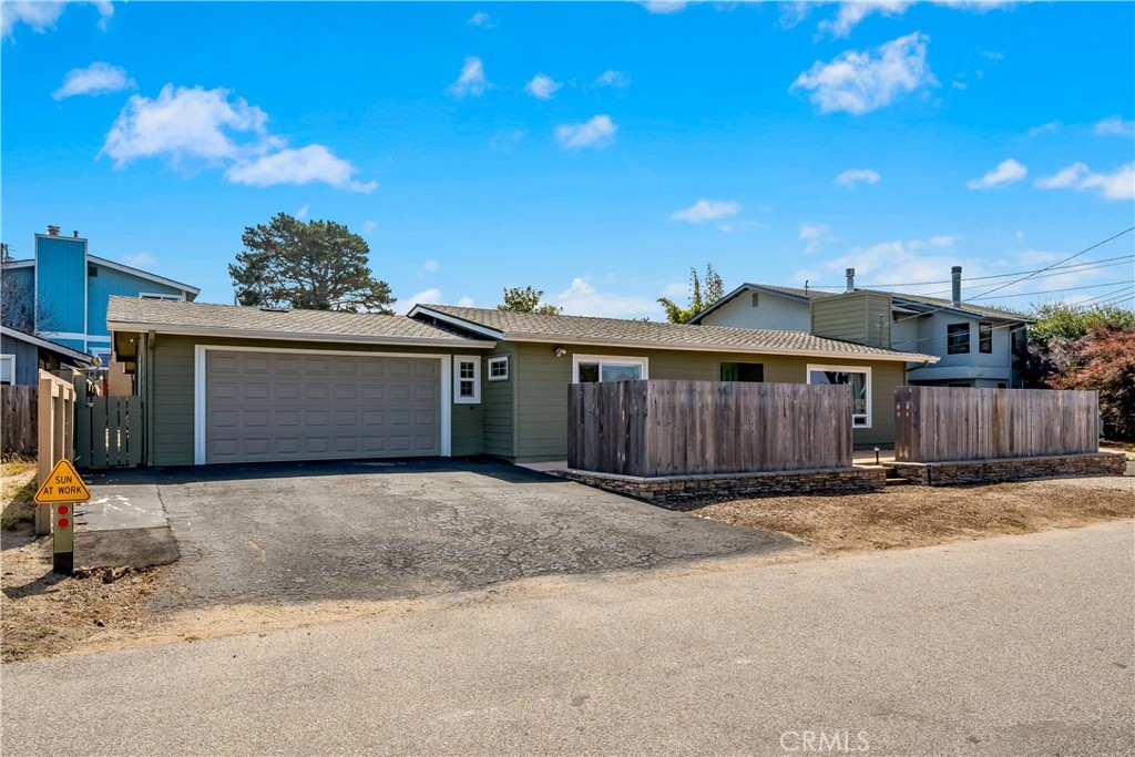 557 Mitchell Dr, Los Osos, CA 93402