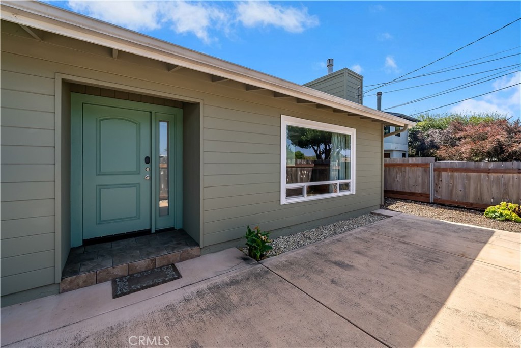 557 Mitchell Dr, Los Osos, CA 93402