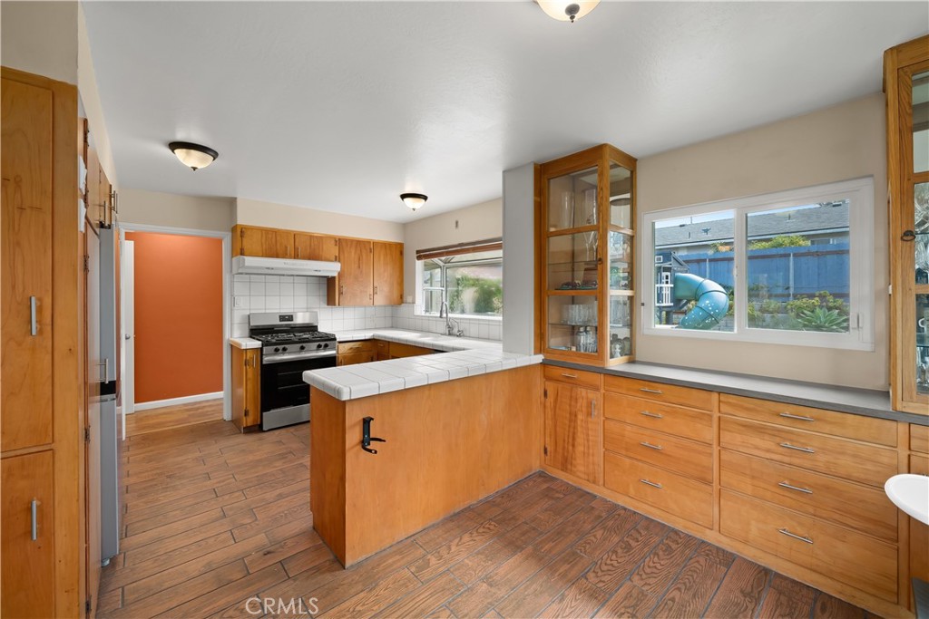 557 Mitchell Dr, Los Osos, CA 93402