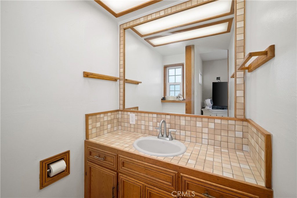 557 Mitchell Dr, Los Osos, CA 93402