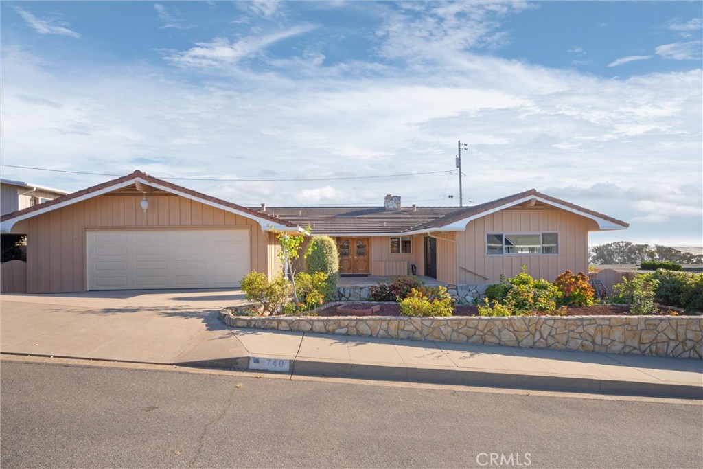 740 Alta Ct, Morro Bay, CA 93442