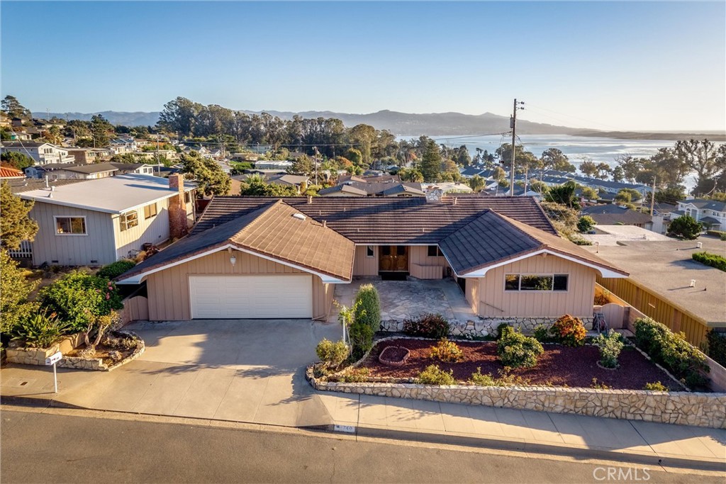 740 Alta Ct, Morro Bay, CA 93442