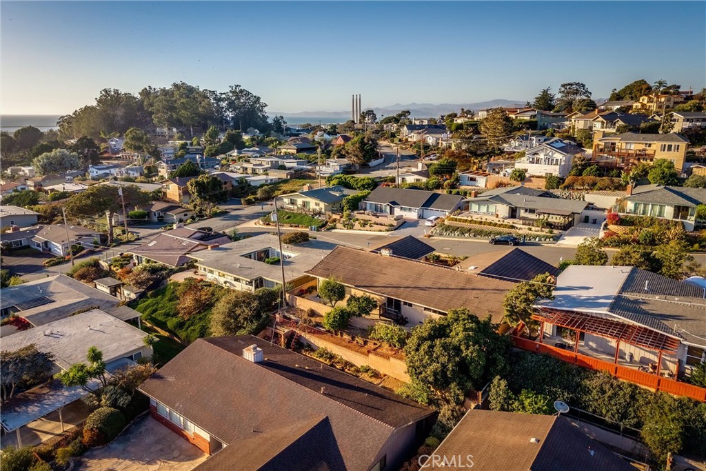 740 Alta Ct, Morro Bay, CA 93442