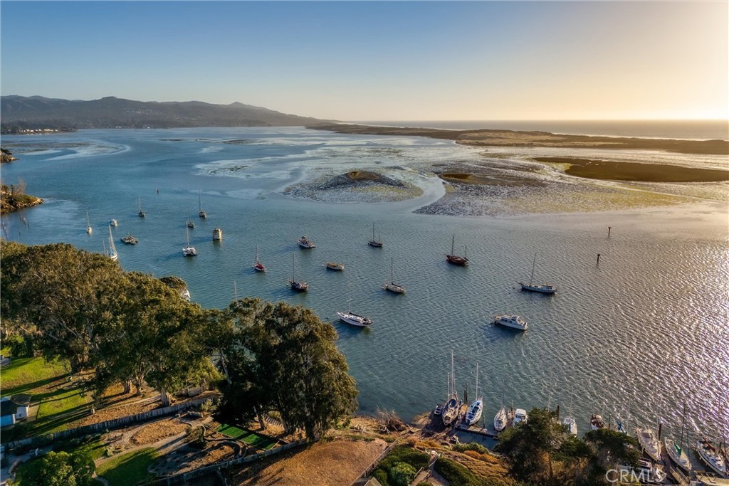 740 Alta Ct, Morro Bay, CA 93442