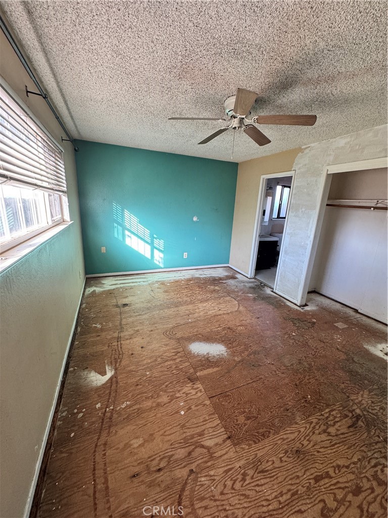 107 W Richert, Clovis, CA 93612