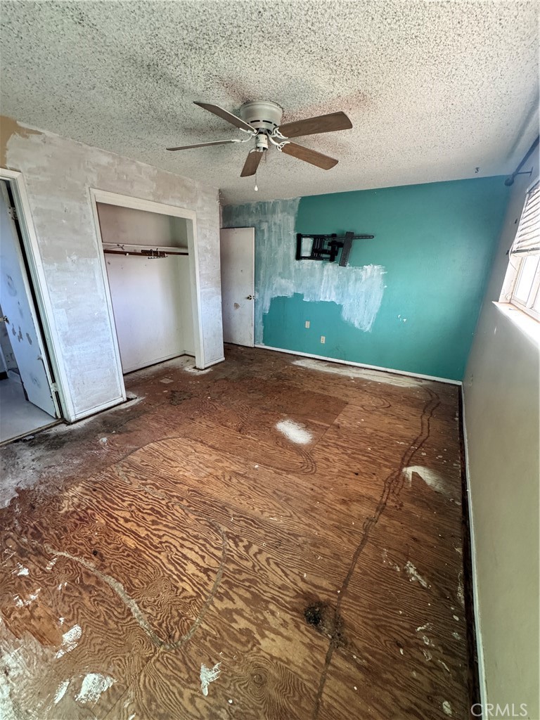 107 W Richert, Clovis, CA 93612