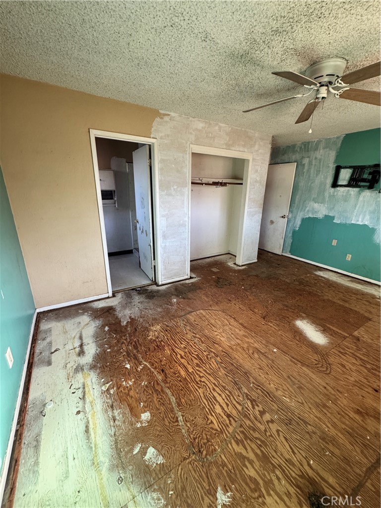 107 W Richert, Clovis, CA 93612