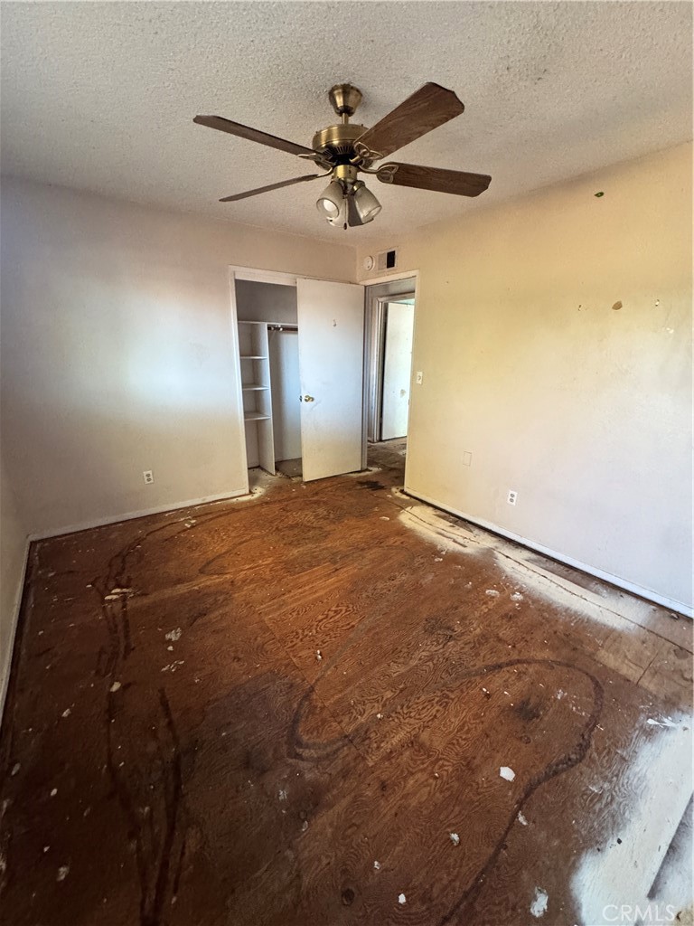 107 W Richert, Clovis, CA 93612