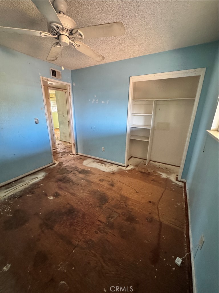 107 W Richert, Clovis, CA 93612