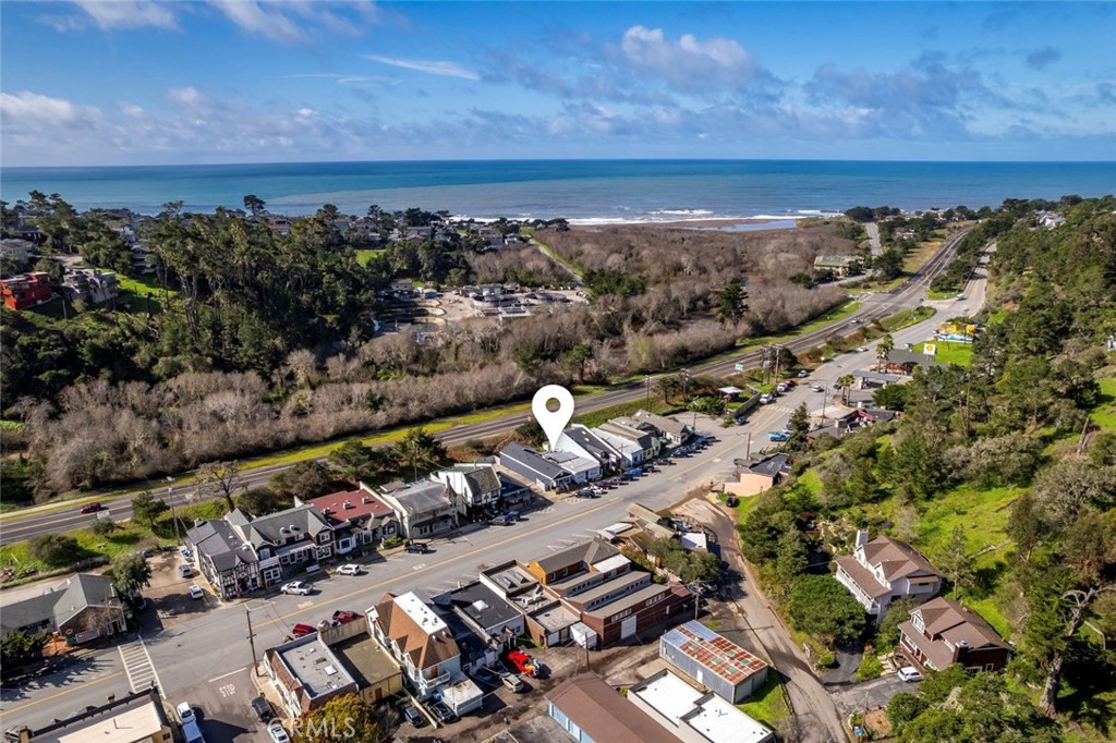 704 Main, Cambria, CA 93428