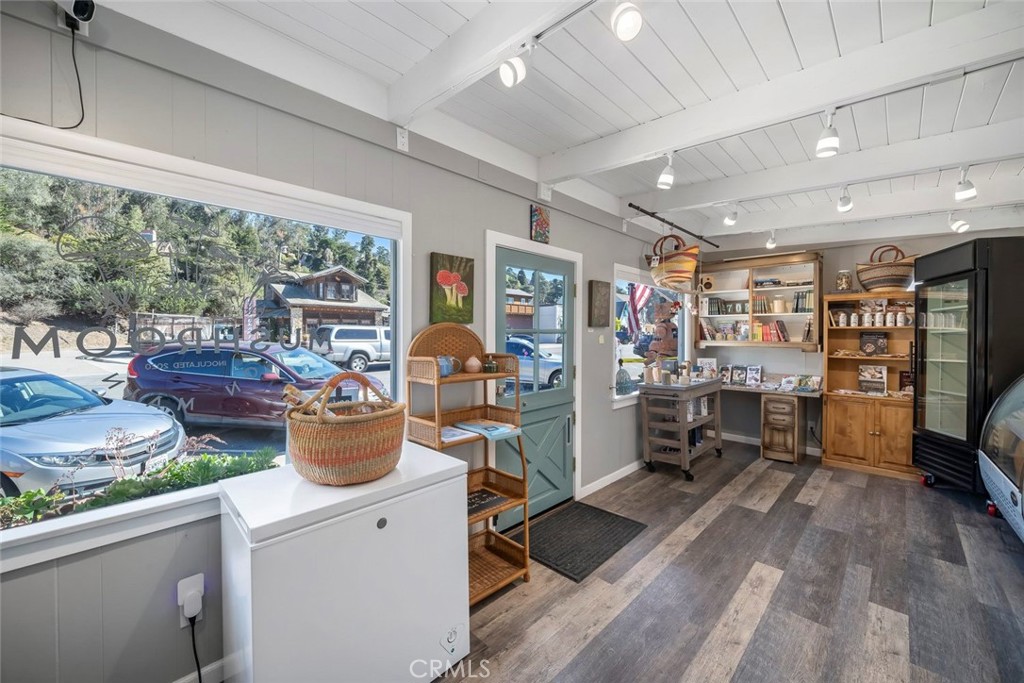 704 Main, Cambria, CA 93428