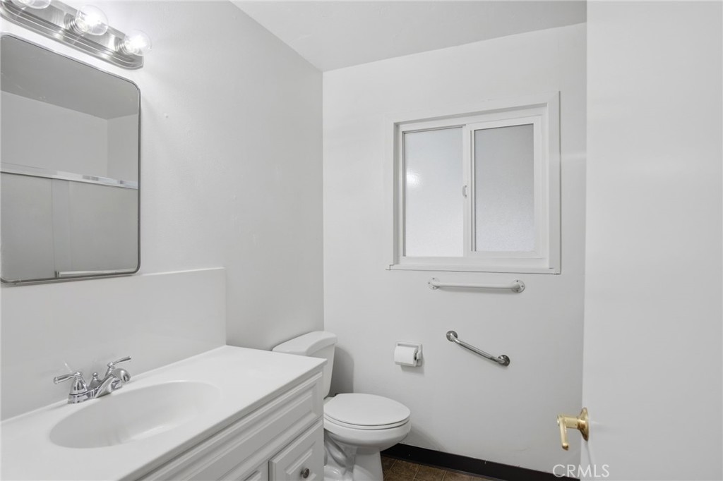 2728 Garrison St, Ceres, CA 95307