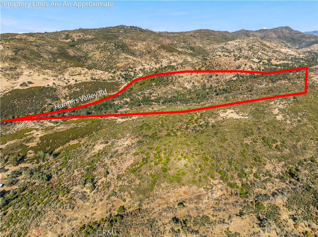 8321 Hunters Valley Rd, Mariposa, CA 95338