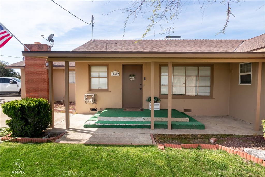 11697 Melcher Rd, Mcfarland, CA 93250