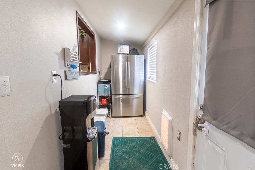 11697 Melcher Rd, Mcfarland, CA 93250