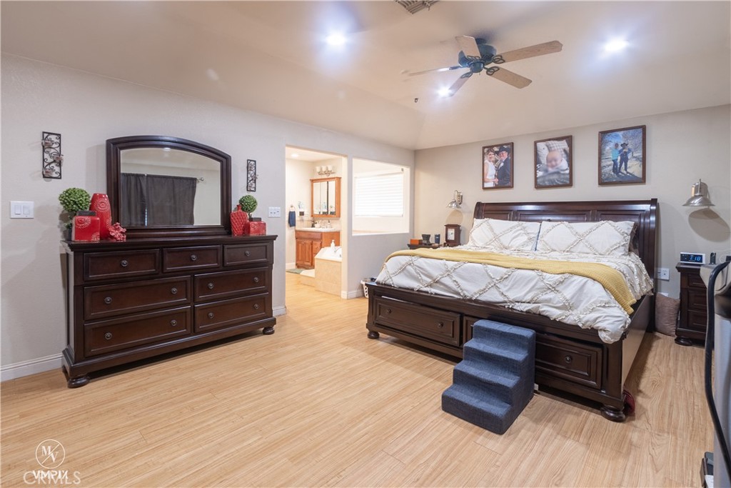 11697 Melcher Rd, Mcfarland, CA 93250