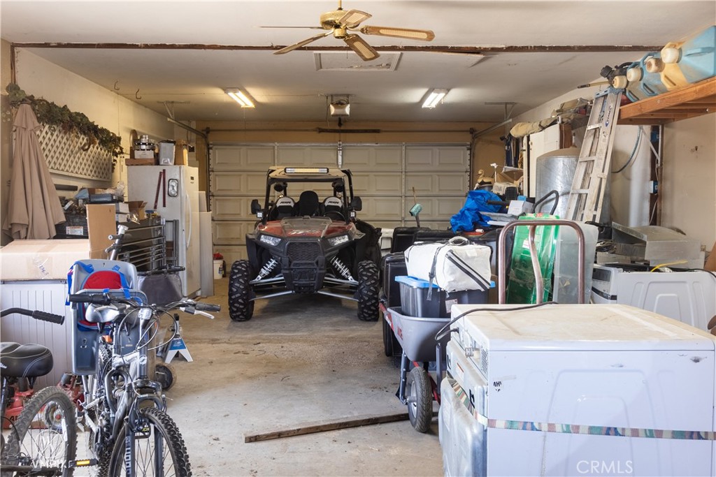 11697 Melcher Rd, Mcfarland, CA 93250