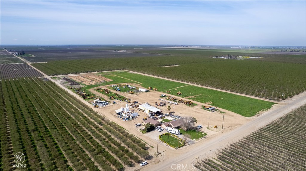 11697 Melcher Rd, Mcfarland, CA 93250