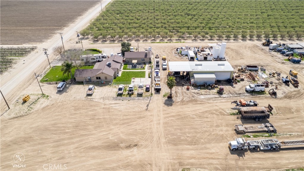 11697 Melcher Rd, Mcfarland, CA 93250