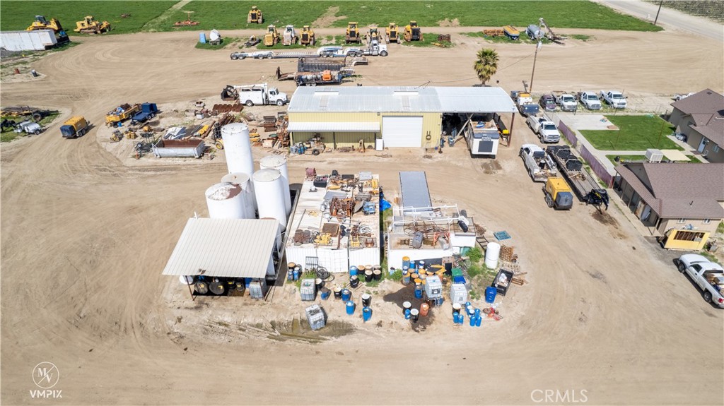 11697 Melcher Rd, Mcfarland, CA 93250