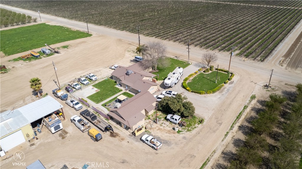 11697 Melcher Rd, Mcfarland, CA 93250