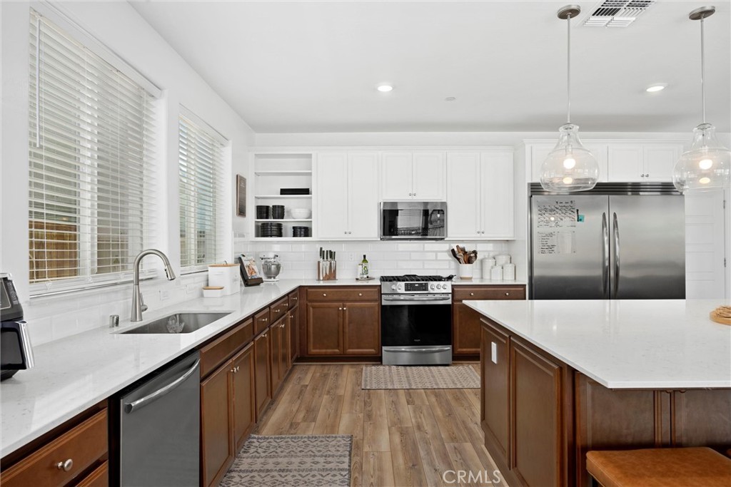 3310 Spruce Park Way, Shafter, CA 93263